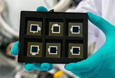 Perovskite Perovskite Silicon Tandem Solar Cell Achieves Record