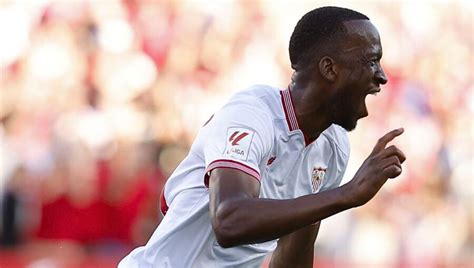 Lukebakio ve al Sevilla como un trampolín Estadio Deportivo