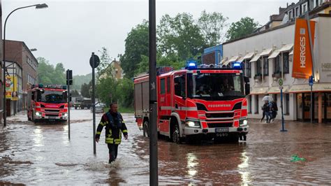 Unwetter Im S Dwesten Berflutungen Nach Dauerregen Im Saarland Und