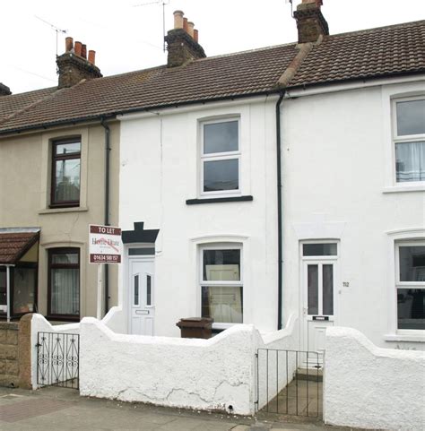 2 Bed Terrace Trafalgar Street Gillingham Home Estate