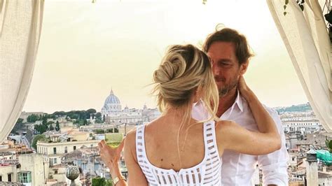 Francesco Totti E Ilary Blasi Torneranno Insieme La Rivelazione Del