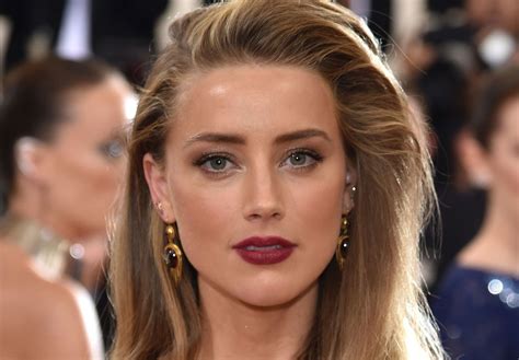 Amber Heard Is Supposedly The Rd Most Beautiful Woman In The World