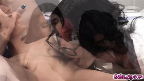 Eliza Ibarra S Dripping Pussy Fingered And Fucked By Queenie And Gal