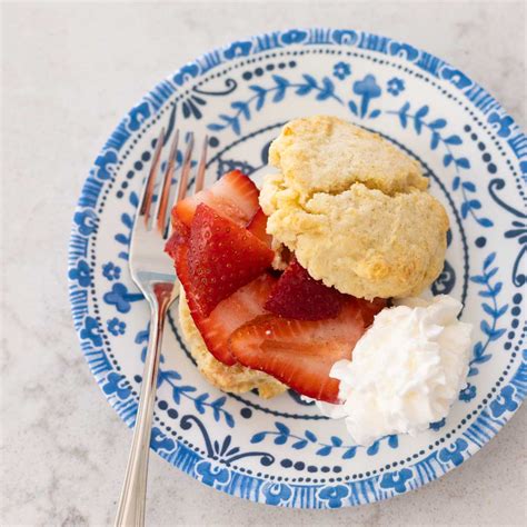 Strawberry Cream Cheese Tart Peanut Blossom