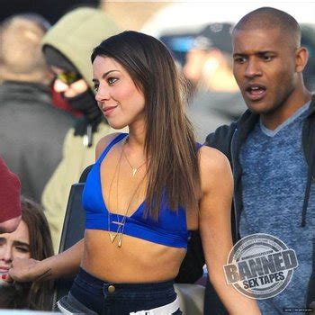 Aubrey Plaza Babe Page Watch This Actress On FreeOnes