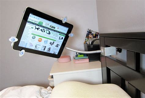 iPad holder for bed – FindaBuy