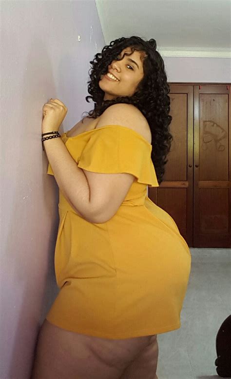 Biggest Latina Ass ShesFreaky