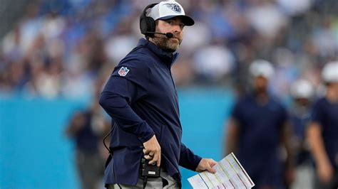 The Titans Look To Stay Healthy Get Back To Winning With New Coach In