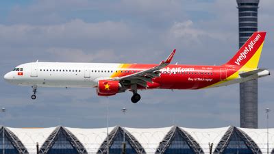 Vn A Airbus A Vietjet Air Robin Langfelder Jetphotos