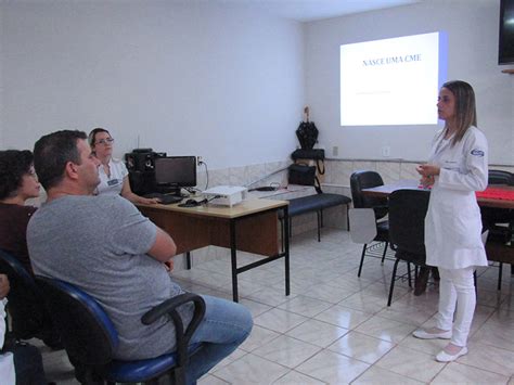 Saúde Realiza Treinamento Sobre Esterilização Para Profissionais Da