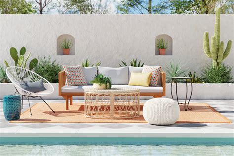 15 Pool Furniture Ideas to Upgrade Your Poolside Space - Wayfair Canada