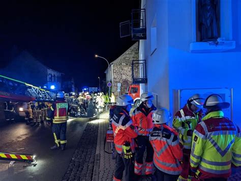 Jahre Alter Bewohner Stirbt Bei Brand In Altenheim Nordrhein