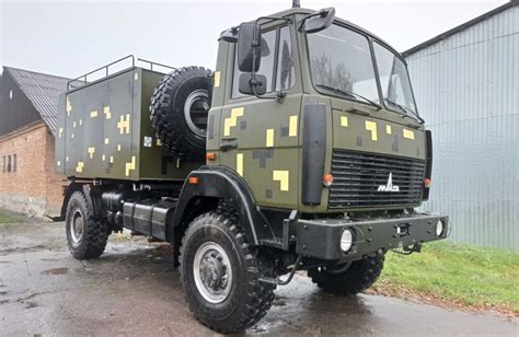 У цьому році ЗСУ отримали 6 нових композитних автоцистерн АЦПВ-6 ...