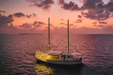 Romantic Dinner Cruise Kuredu Ts
