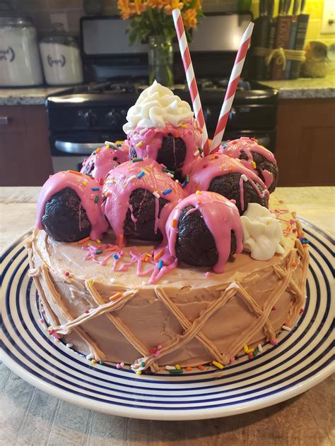 Ice Cream Sundae Banana Cake With Brownie Ice Cream R Cakes