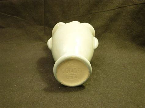 Gonder Pottery Vase E-1