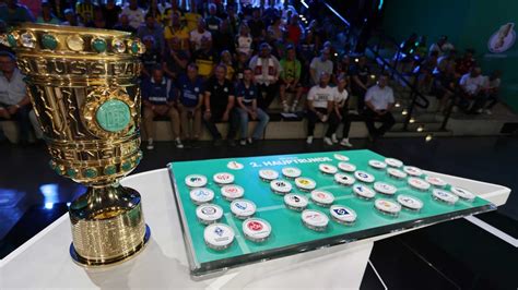 Dfb Pokal Auslosung Der Runde Fc Bayern Muss Nach Ulm Ph Nix