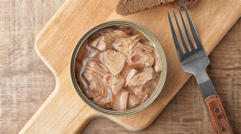 The Best And Safest Way To Store Opened Canned Tuna