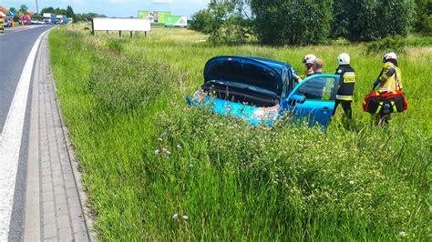 Zderzenie skody i citroena na trasie Ostrów Kalisz OSTROW24 tv