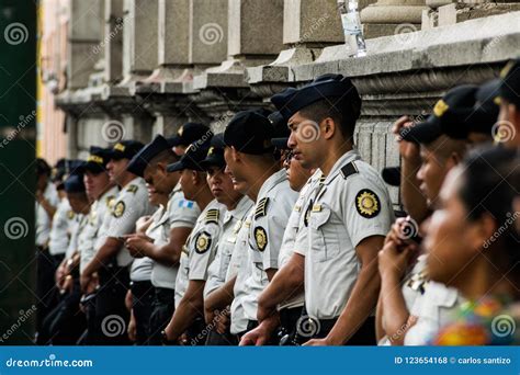 Polic A Civil Nacional Pnc Guatemala Foto De Archivo Editorial