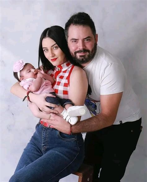 Novia De Jos Eduardo Derbez Confiesa Si Desea Tener Otro Hijo Y