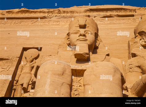 Abu Simbel Egipto Hi Res Stock Photography And Images Alamy