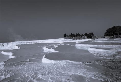 Schwarze Und Wei E Nat Rliche Travertin Pools In Pamukkale Pamukkale