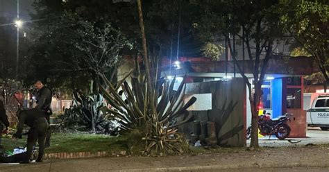 Lo Que Se Sabe De Atentado A Cai De La Policía En Bogotá Lakalle