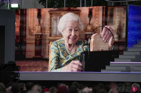 La Reina Isabel En Un Sketch Con Paddington Para El Concierto Del