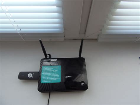 Как раздать интернет с USB модема по Wi-Fi через роутер: подключение и ...