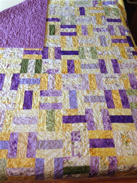 Pin By Karla Prince On Quilts Purple Quilts Quilts Yellow Quilts
