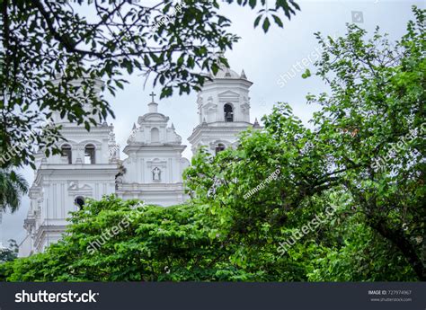 37 imágenes de Basilica esquipulas - Imágenes, fotos y vectores de stock | Shutterstock