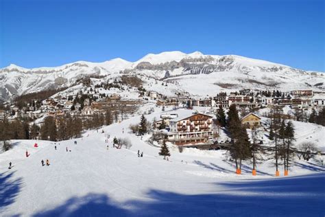 Près de Nice Cette station de ski est la plus vieille des Alpes Maritimes