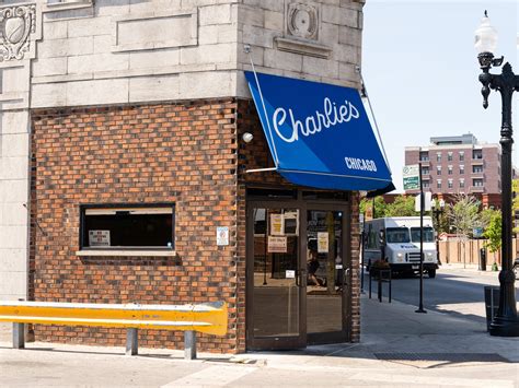 Charlie’s Review - Lakeview - Chicago - The Infatuation