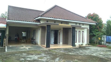 Jual Rumah Besar Halaman Luas Meter Di Kenten Palembang Shm