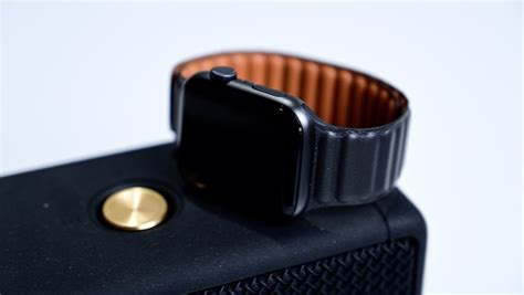 Review: The new Leather Link Apple Watch band is a great premium choice ...