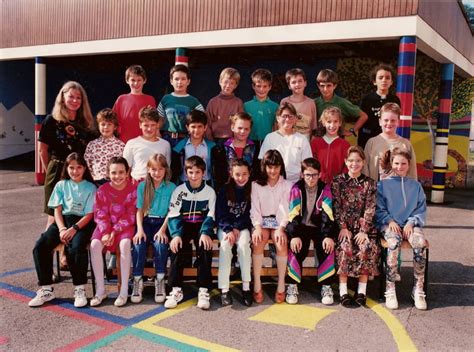 Photo De Classe Cm De Ecole Oury Nord Copains D Avant