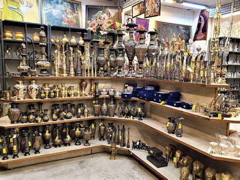 Kapasi Handicrafts Emporium In Ahmedabad Ashram Rd Arts And Crafts