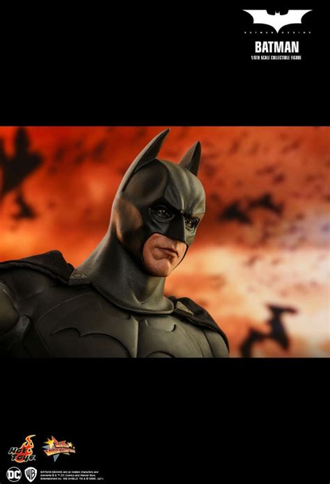 Batman Aus Dem Blockbuster Batman Begins Von Hot Toys Mms