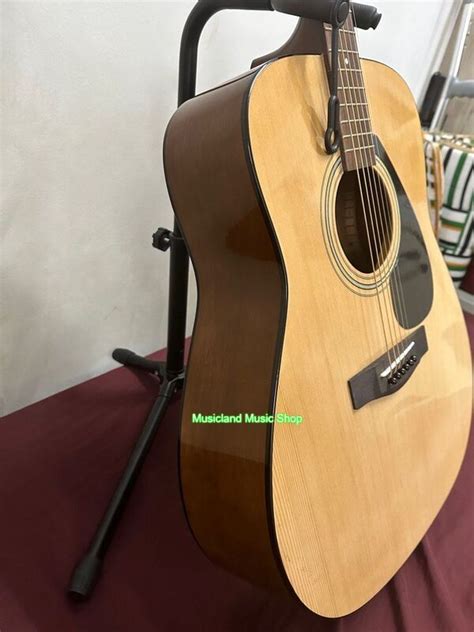 Musicland Music Shop Yamaha F310 Acoustic Guitar