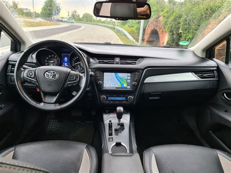 Toyota Avensis Benzyna Automat Sk Ry Navi Faktura Vat G Og W Olx Pl