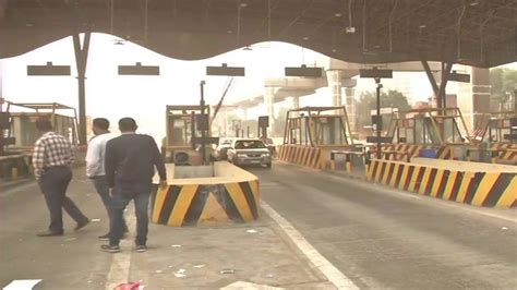 Farmers Protest Farmers Close Punjab Haryana Toll Plazas Allow Free