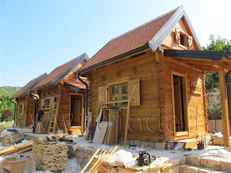 Hrastove Drvene Kuće Driada Parket Laminat Decking Rustikalni
