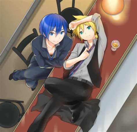 Len Kagamine X Kaito Yaoi