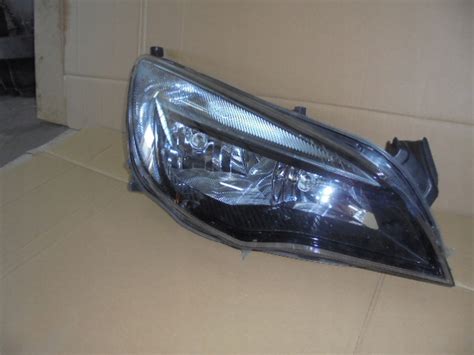 OPEL ASTRA J LAMPA PRZÓD PRAWA EUROPA 9210928422 oficjalne archiwum