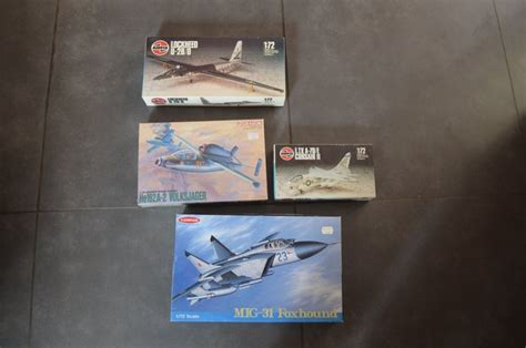 Kangnam, Airfix, Dragon - Model Kit MIG-31 Foxhound, L.T.V. - Catawiki