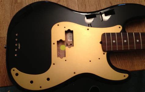 Sold Fs Fender Am Std Jazz 5 And Fender 50s Gold Anodized P Bass Pickguards