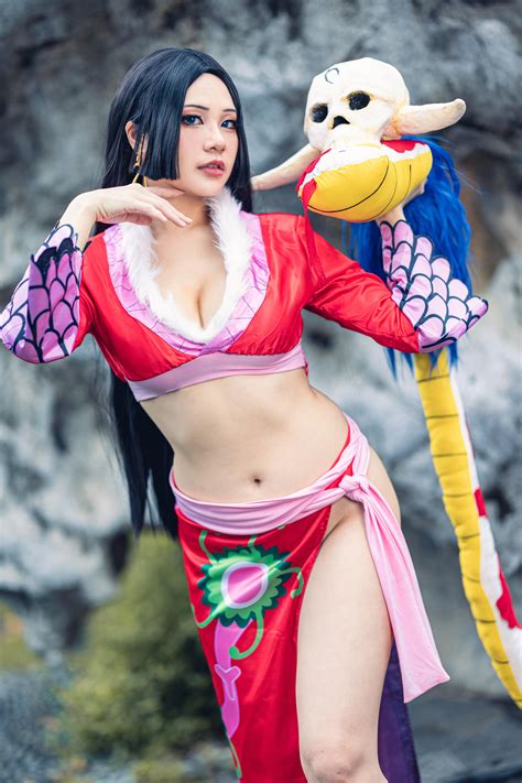 Self Boa Hancock One Piece Cosplay By Katykatcupcake Rcosplaygirls