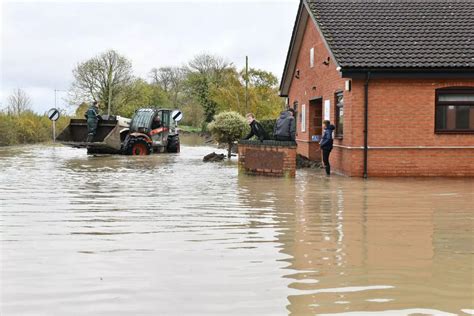 25 Eye Opening Images As Flooding Wreaks Havoc Across Lincolnshire And