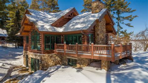 Gallery: Luxury lake homes from Minnesota family compound for sale ...